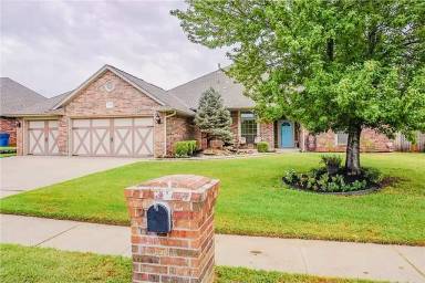 Main picture of 3017 Asheforde Oaks Blvd