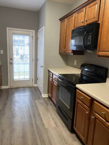 Main picture of 2931 Misty Creek Way