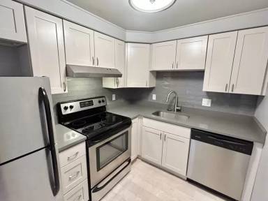 Main picture of 809 Oak St