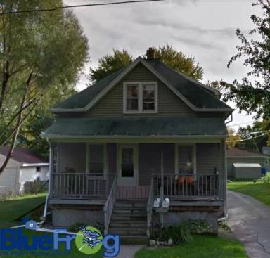 Main picture of 819 W Commercial St