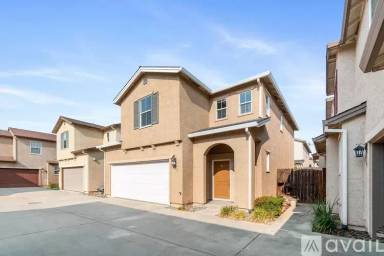Main picture of 2111 Tuscany Way