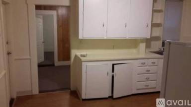 Main picture of 235 W Main St