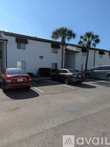 Main picture of 4405 S Semoran Blvd
