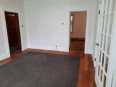 Main picture of 126 Welles St