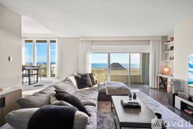 Main picture of 18065 Coastline Dr