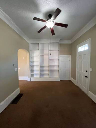 Main picture of 522 E 8th Ave