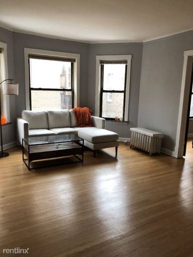 Main picture of 1344 W Hood Ave