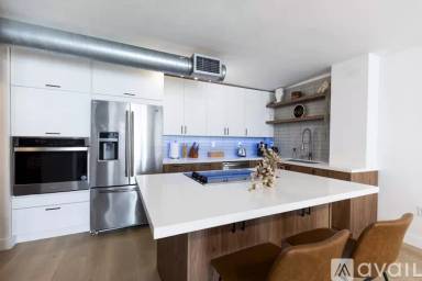 Main picture of 6801 Indian Creek Dr