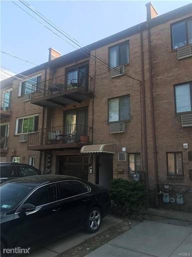 Main picture of 1533 Hollywood Ave