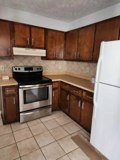 Main picture of 7013 Candlewood Dr