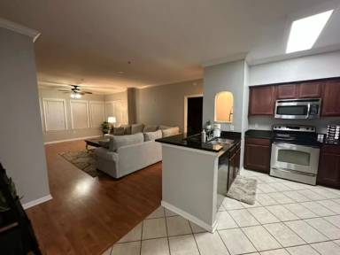 Main picture of Barrington Park Condominiums