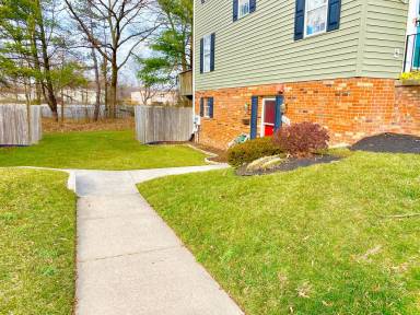 Main picture of 7656 N Arbory Way