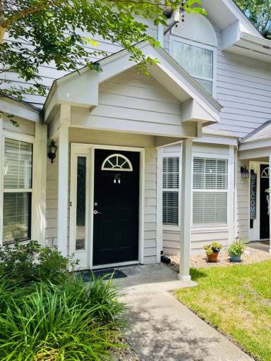 Main picture of 712 67th Ave N