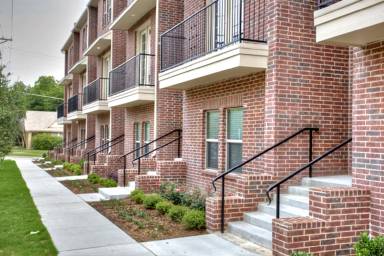 Main picture of 2800 Lubbock Ave