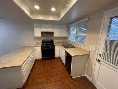 Main picture of Heart & Home Property Management