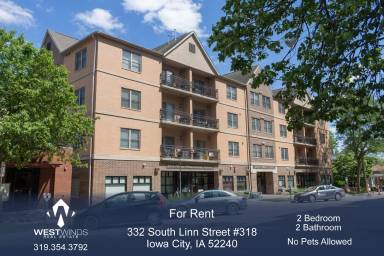 Main picture of 332 S Linn St