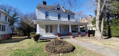 Main picture of 310 S Mendenhall St