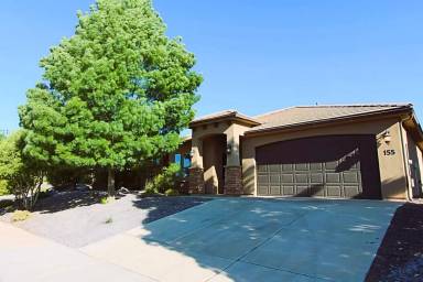 Main picture of 155 E Holly Way