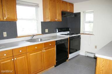 Main picture of 551 Washington St