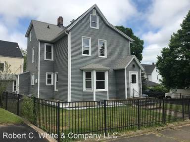 Main picture of 33 Crescent St