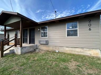 Main picture of 206 Tillman Ave