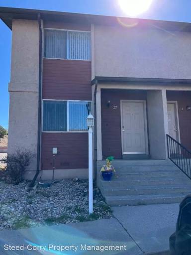 Main picture of 101 N 1850 W