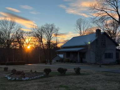 Main picture of 2840 Ford Rd