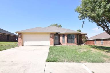 Main picture of 5703 Golden Dr