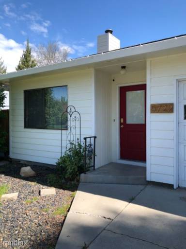 Main picture of 5722 W Ellens Ferry Dr