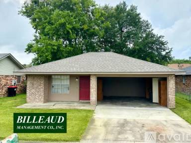 Main picture of 302 Cottonwood Dr