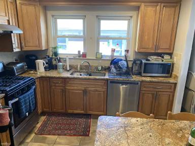 Main picture of 1 Woodstock Ave