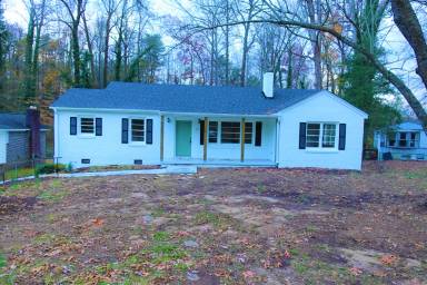 Main picture of 11 Cornell Ct