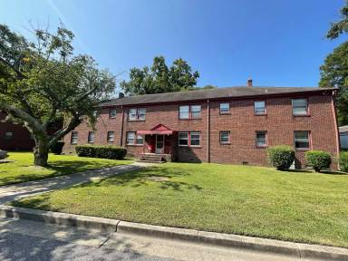 Main picture of 123 Tyler Cres W