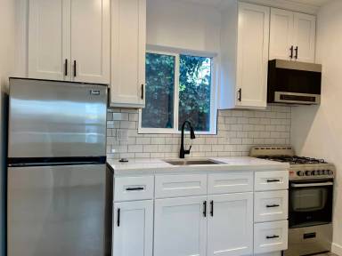 Main picture of 4036 Montclair St