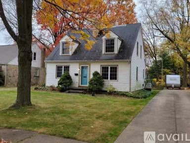 Main picture of 360 Highland Ave