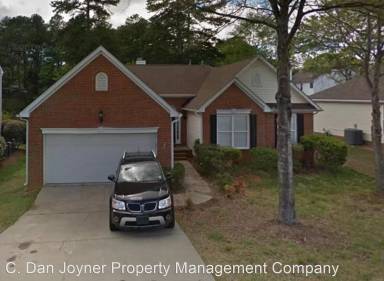 Main picture of 4 Lake Valley Ct