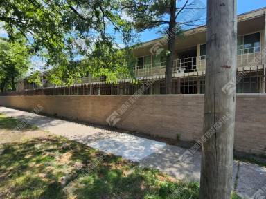 Main picture of 16555 Schaefer Hwy