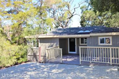 Main picture of 3439 Oak Knoll Dr