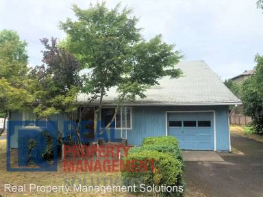 Main picture of 8913 SE Rhone St
