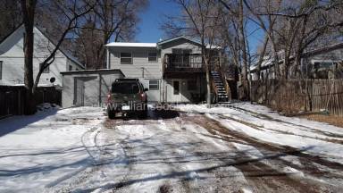 Main picture of 609 N Walnut St