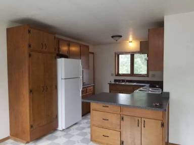 Main picture of 224 S Clay St