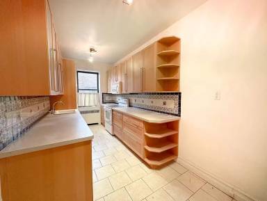 Main picture of 8412 35th Ave