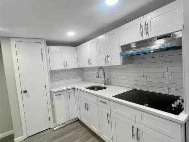 Main picture of 36 Pleasant Ave