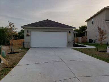 Main picture of 15226 Pandion Dr
