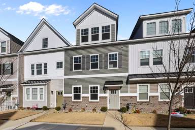 Main picture of 409 Asuza St