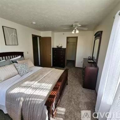 Main picture of 900 Griswold Ct