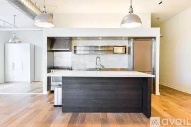 Main picture of 4060-4080 Glencoe Ave