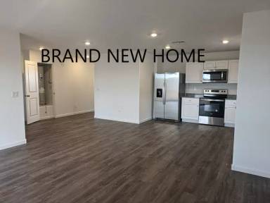 Main picture of 1378 W Toltec Dr
