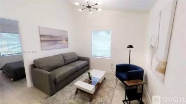 Main picture of 840 SW 7th St