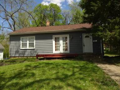 Main picture of 807 Oakley Ave